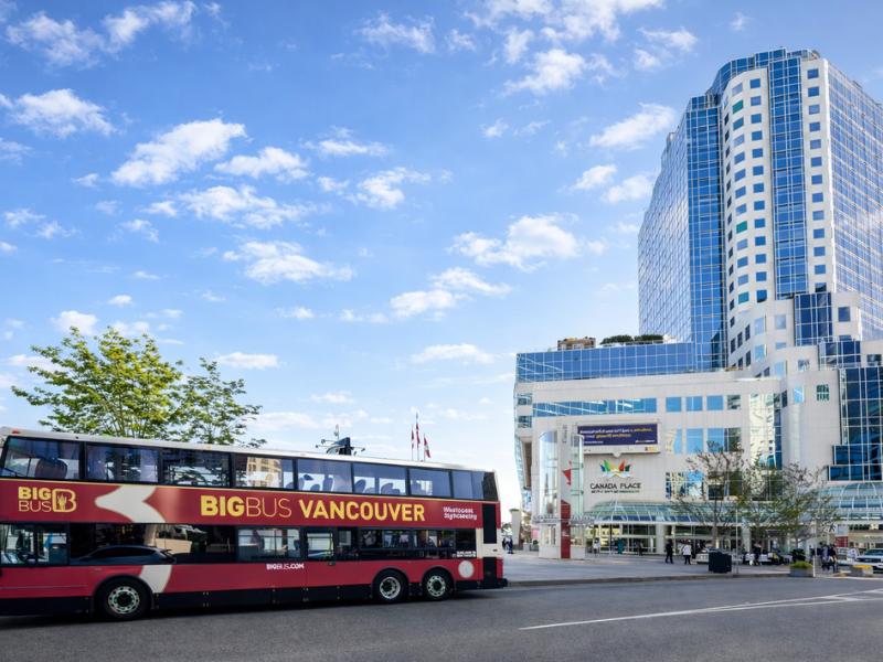 Vancouver Hop-On Hop-Off Sightseeing Tour – 10 Iconic Stops
